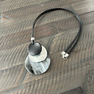 Black and Gray Layered Pendant Necklace